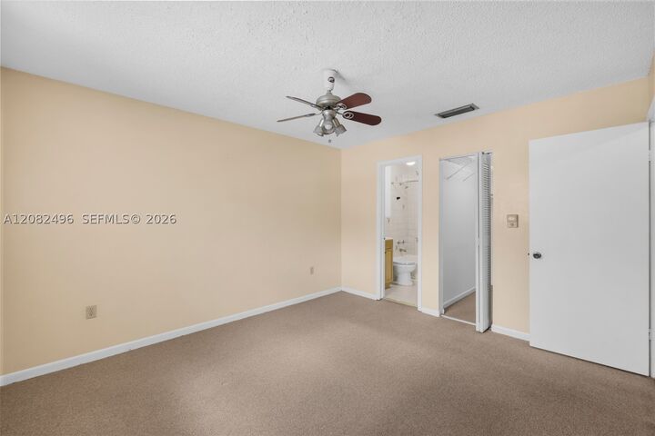 Property Photo:  1284 W 44th Pl 3  FL 33012 