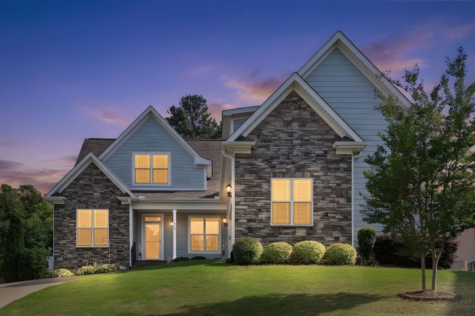 Property Photo: 710 Man Of War Court SC 29349