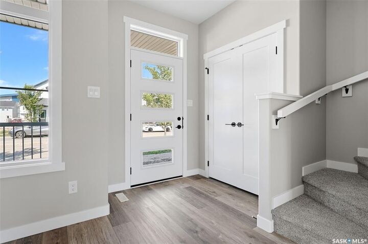 Property Photo:  7635 Walsh Avenue  SK S4Y 0Y1 