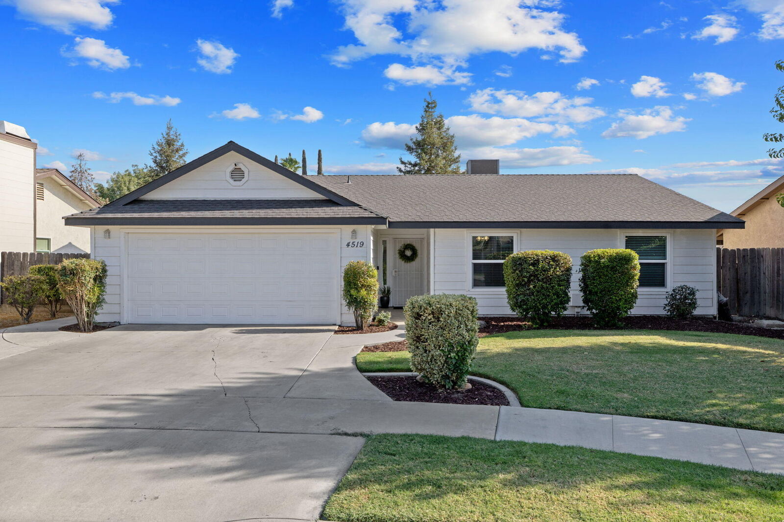 Property Photo:  4519 W Feemster Avenue  CA 93277 