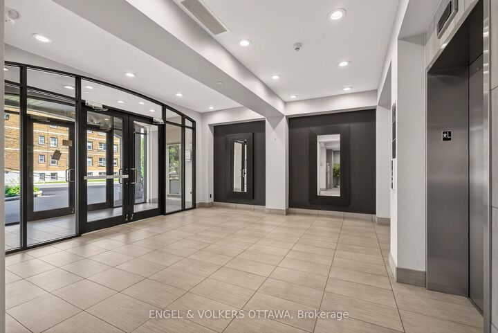 Property Photo: 808 Bronson Avenue 209 ON K1S 5A4
