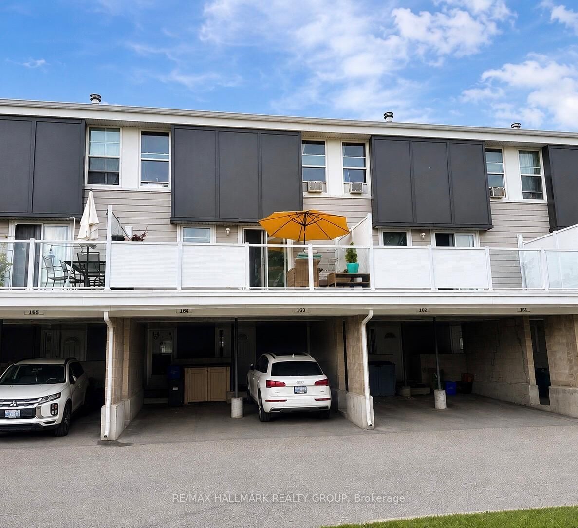 Property Photo:  825 Cahill Drive W 163  ON K1V 9N7 