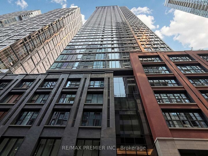 Property Photo:  55 Mercer Street 1007  ON M5V 0W4 