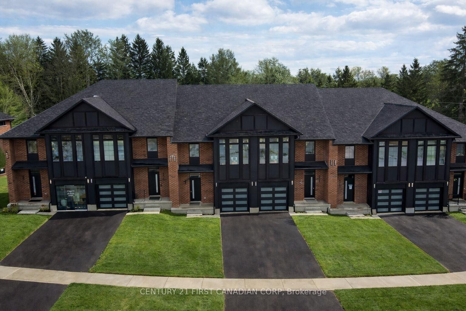 Photo de la propriété:  6882 Heathwoods Avenue  ON N6P 1H3 