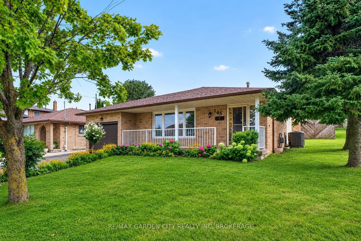 Property Photo:  145 Adis Avenue  ON L9C 6T9 