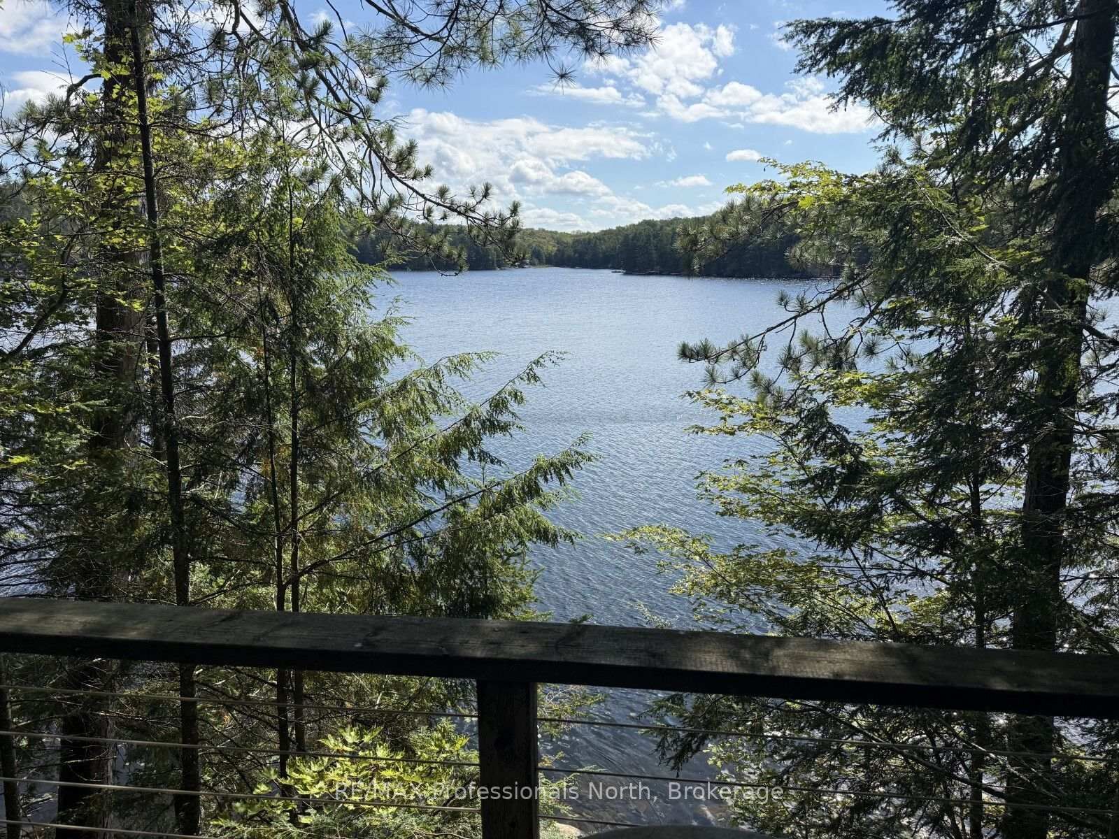 Property Photo: 1019 Arrowhead Drive ON K0M 1S0