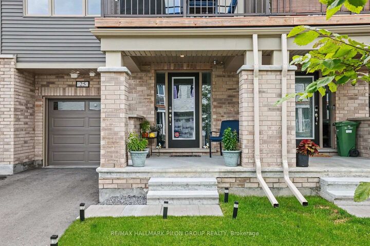 Property Photo: 25 Stitch Mews ON K0A 2Z0