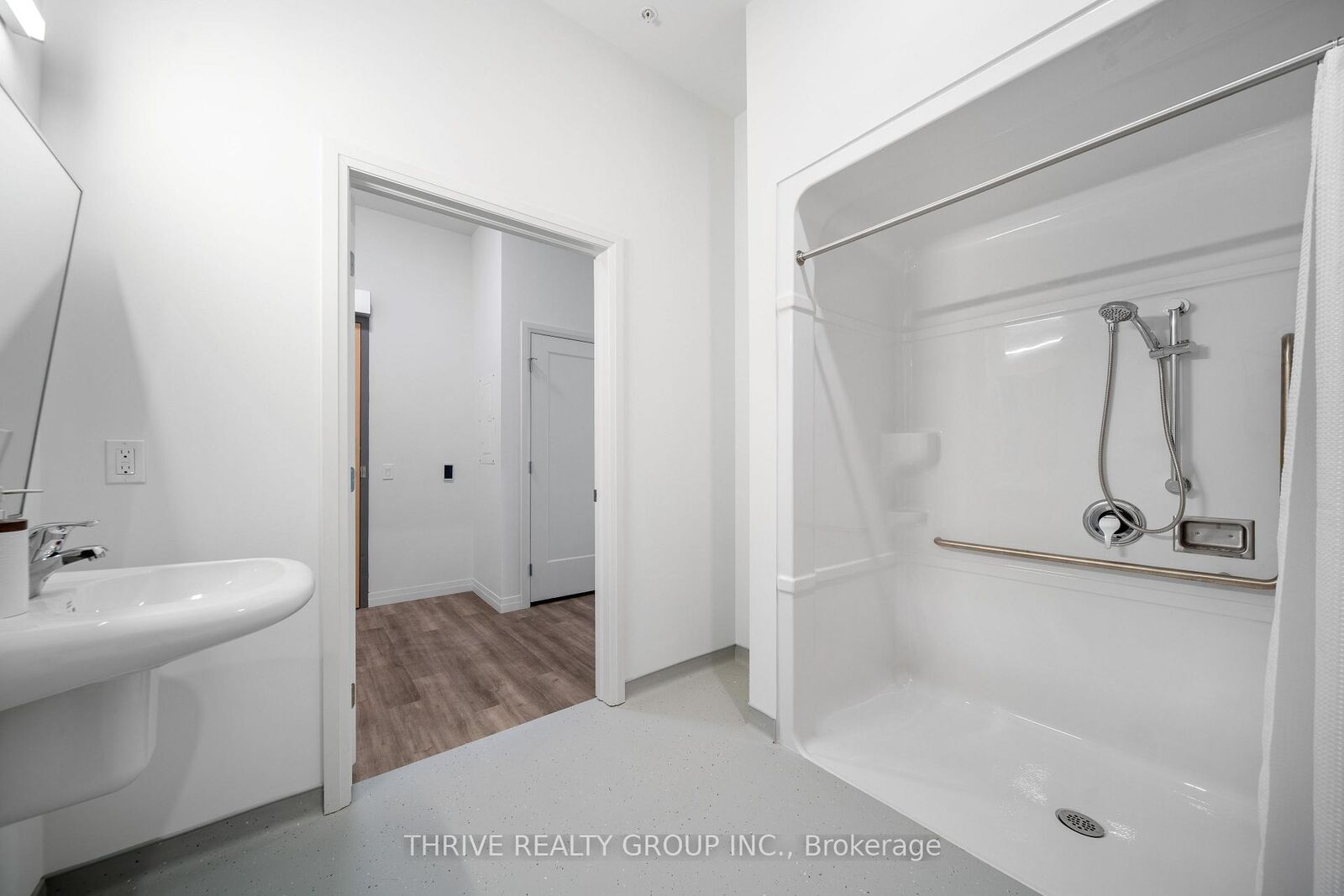 Property Photo:  373 Hill Street 412  ON N6B 1E3 