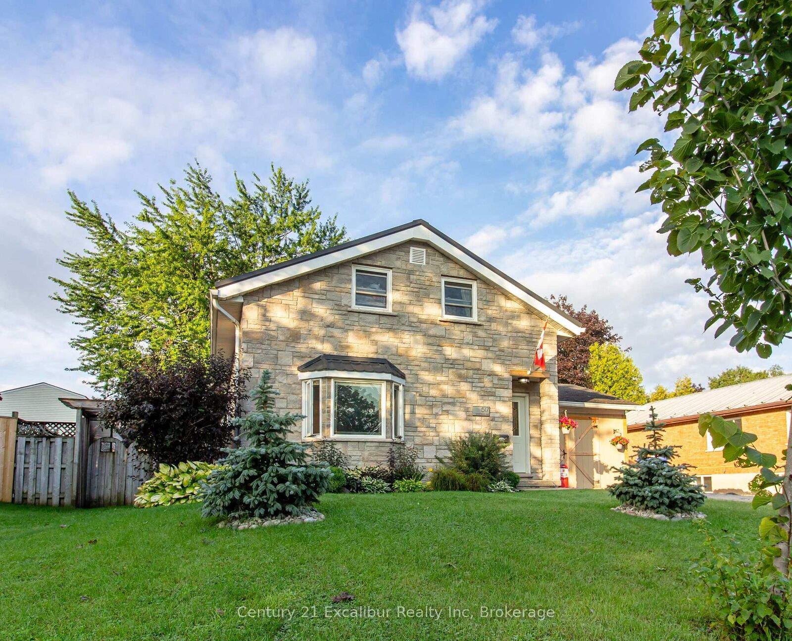 Property Photo:  517 Shortreed Avenue  ON N1M 3H4 