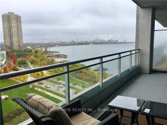 Property Photo:  58 Marine Parade Drive 902  ON M8V 4G1 
