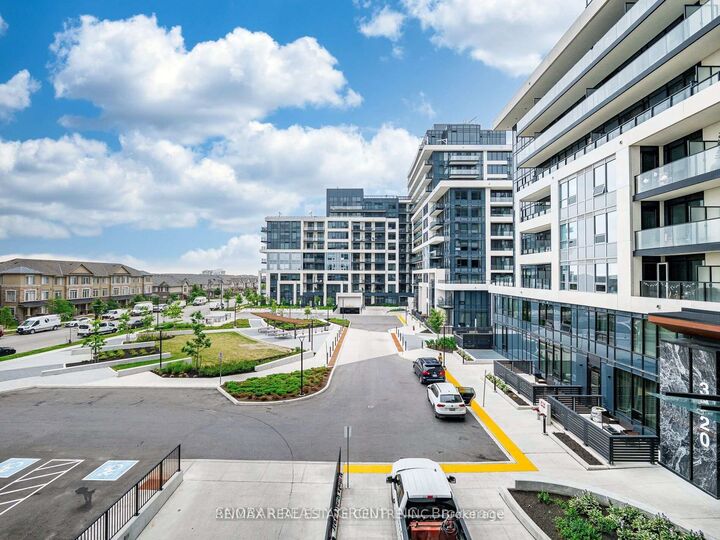 Property Photo:  3220 William Coltson Avenue N 327  ON L6H 7C2 
