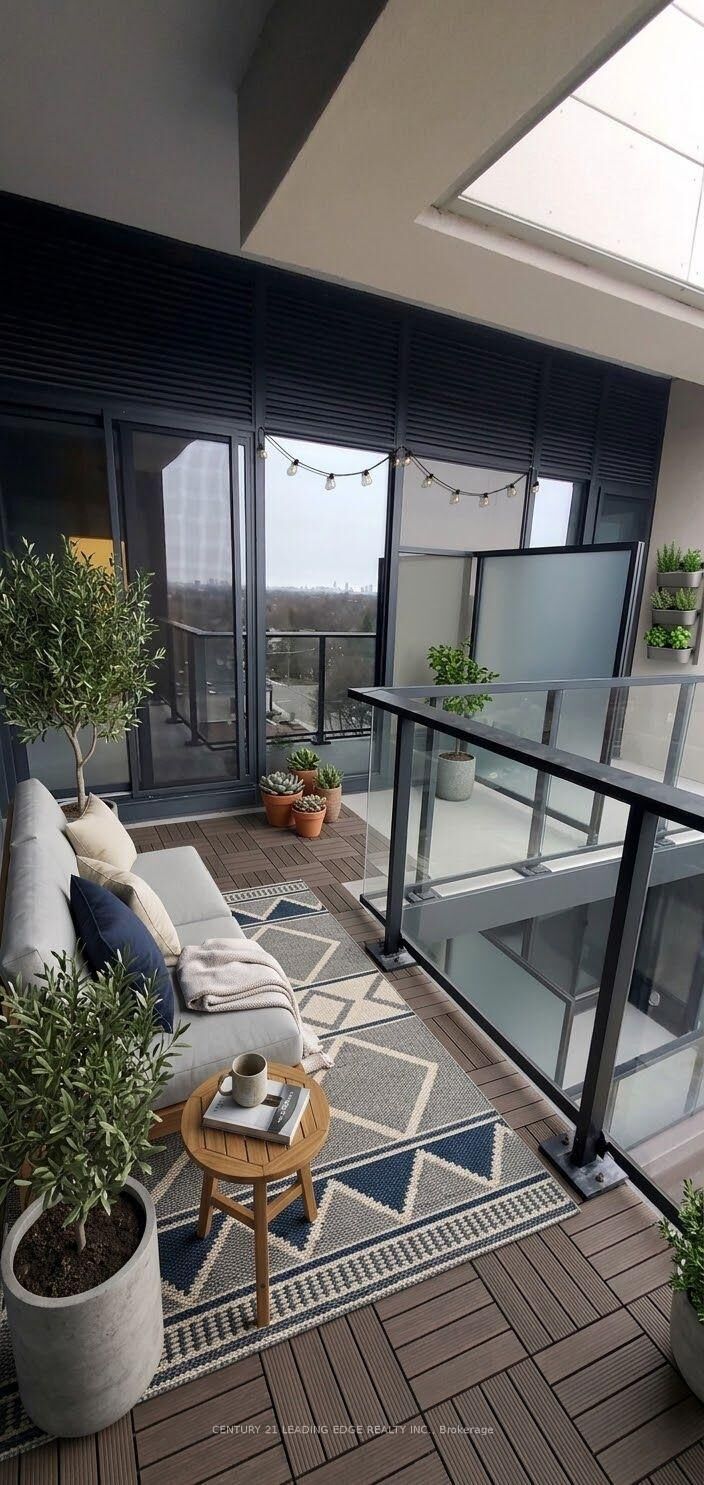 Property Photo: 250 Lawrence Avenue W Ph901 ON M4N 1T4