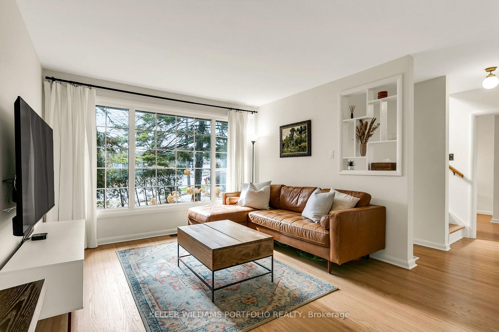 Property Photo:  88 Sabrina Dr Drive  ON M9R 2J9 