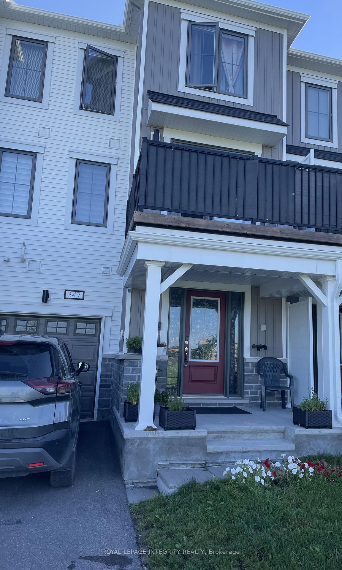 Property Photo:  347 Parallax Private  ON K2J 7B2 