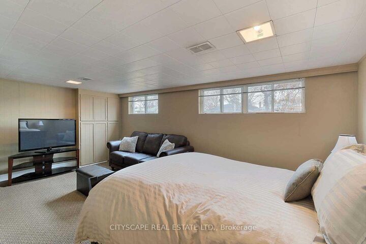 Property Photo:  48 Stevenharris Drive Bsmt  ON M9C 1V1 
