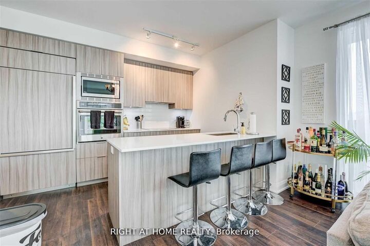 Property Photo: 56 Annie Craig Drive 1803 ON M8V 0C5