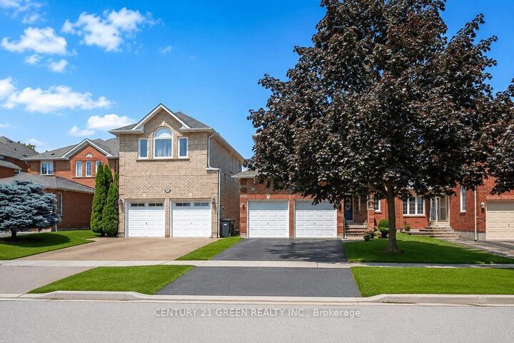 Property Photo:  1446 Grossi Street  ON L5V 1T8 