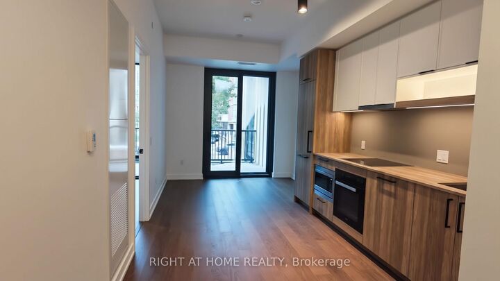 Property Photo:  91 Montclair Avenue 203  ON M5P 0B1 