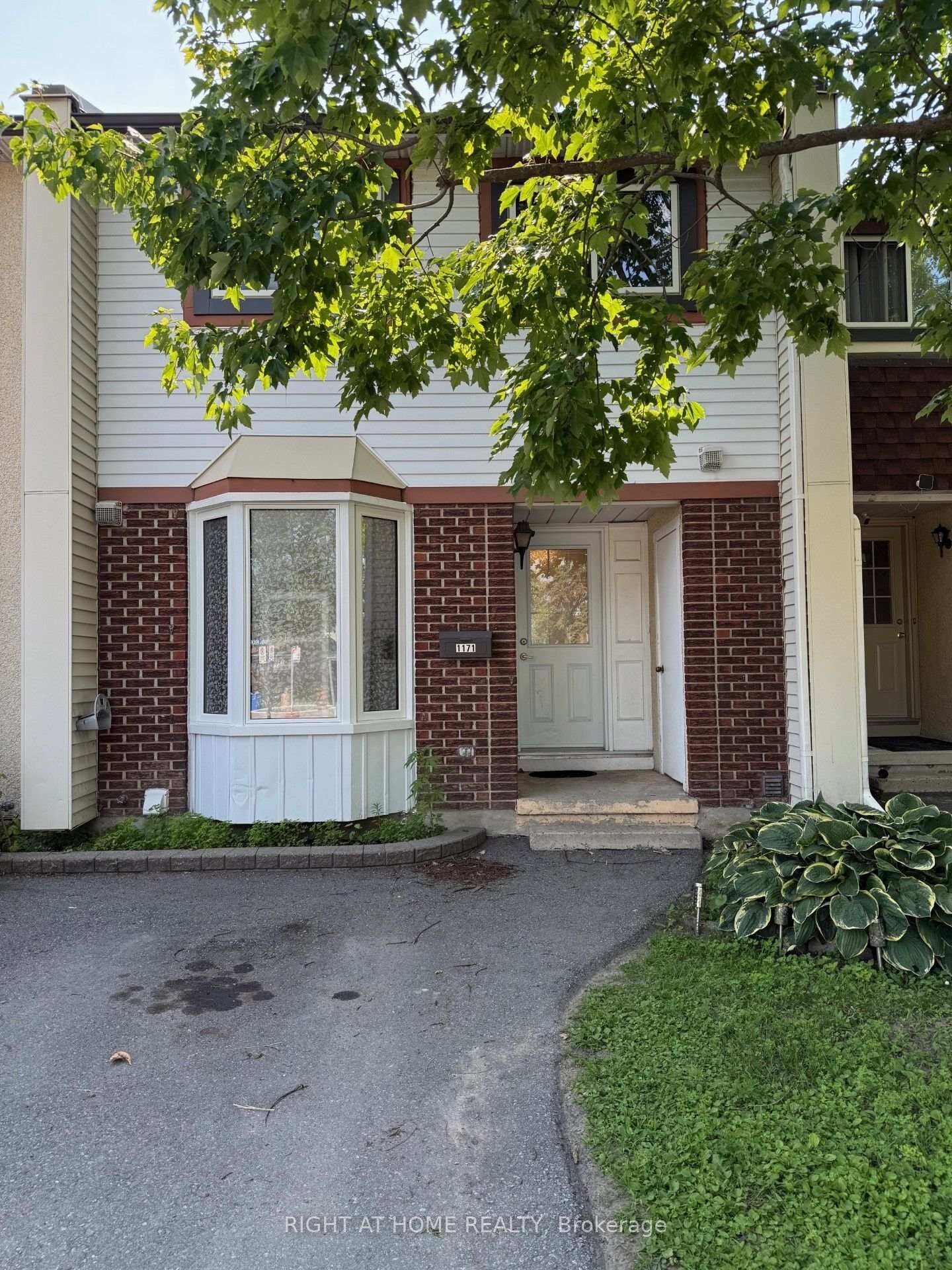 Property Photo:  1171 Priory Lane 2  ON K1C 1Z8 