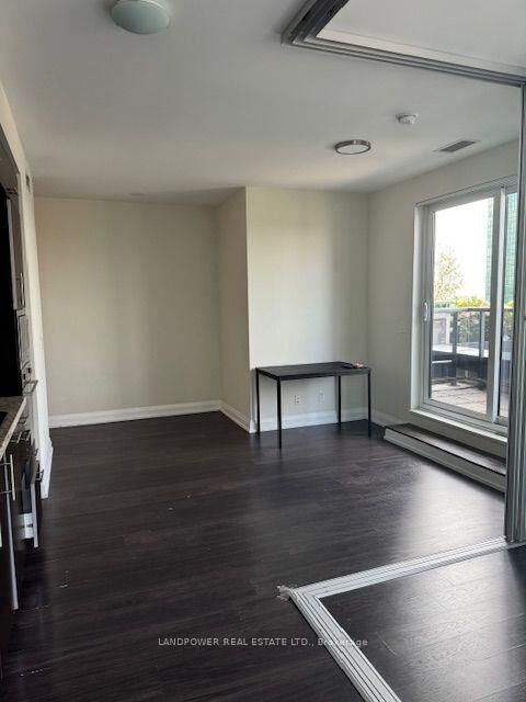 Property Photo:  5 Sheppard Avenue E 1720  ON M2N 2Z8 