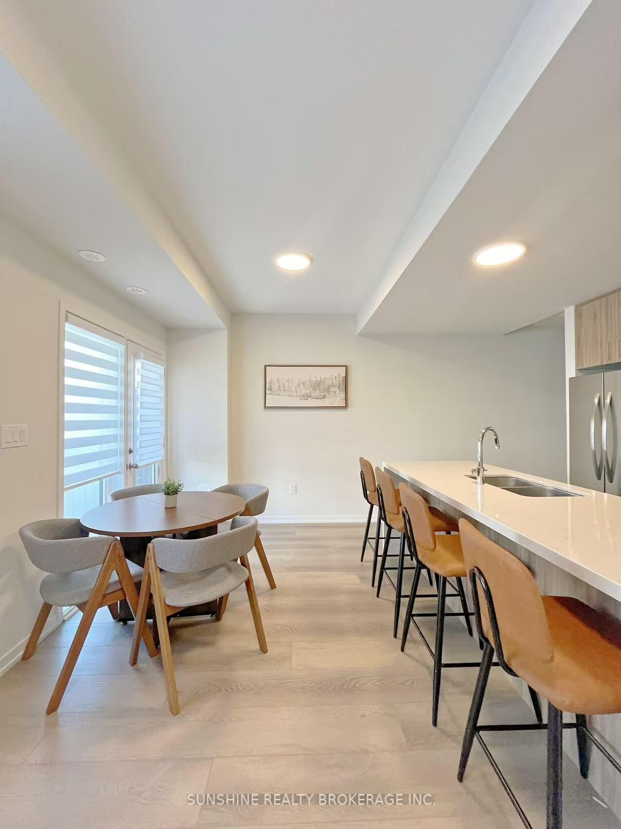 Property Photo:  156 Matawin Lane  ON L4B 0H7 