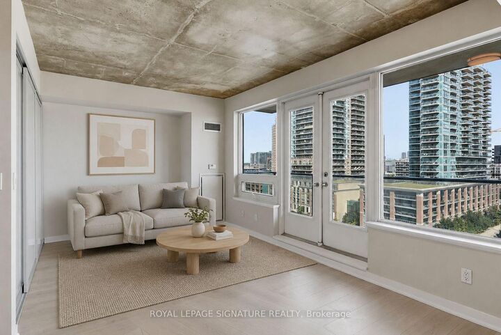 Property Photo:  59 East Liberty Street 1010  ON M6K 3R1 