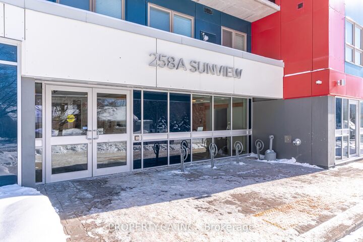 Property Photo:  258A Sunview Street 161  ON N2L 0H6 