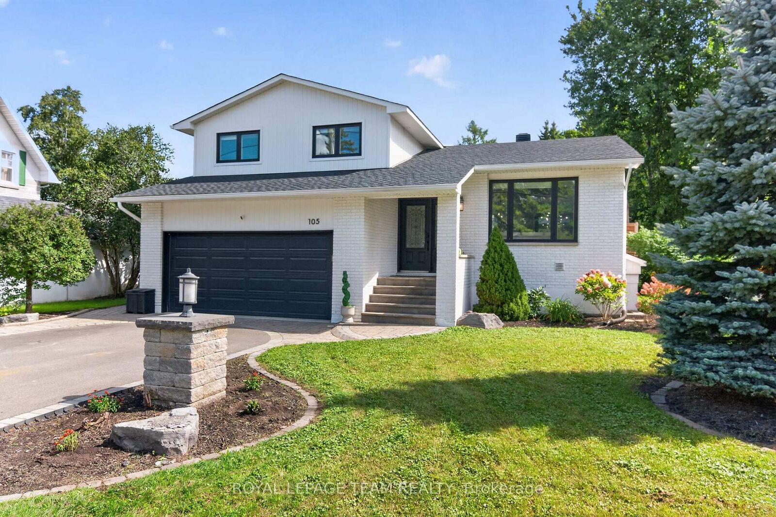 Property Photo:  105 Brae Crescent  ON K2S 1P1 