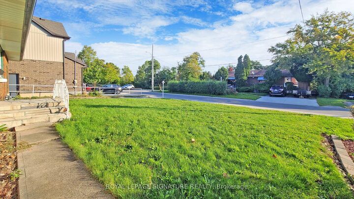 Property Photo:  127 Moffatt Street Bsmt  ON L2P 2L7 