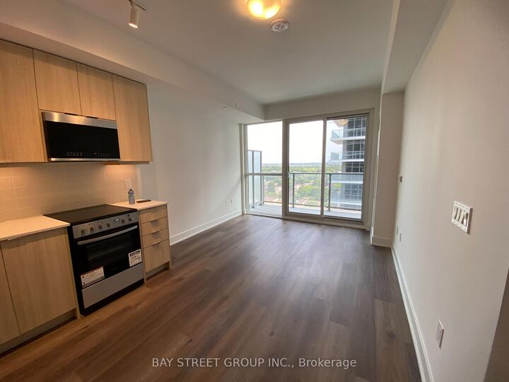 Property Photo:  115 Nipissing Road 1406A  ON L9T 9P1 