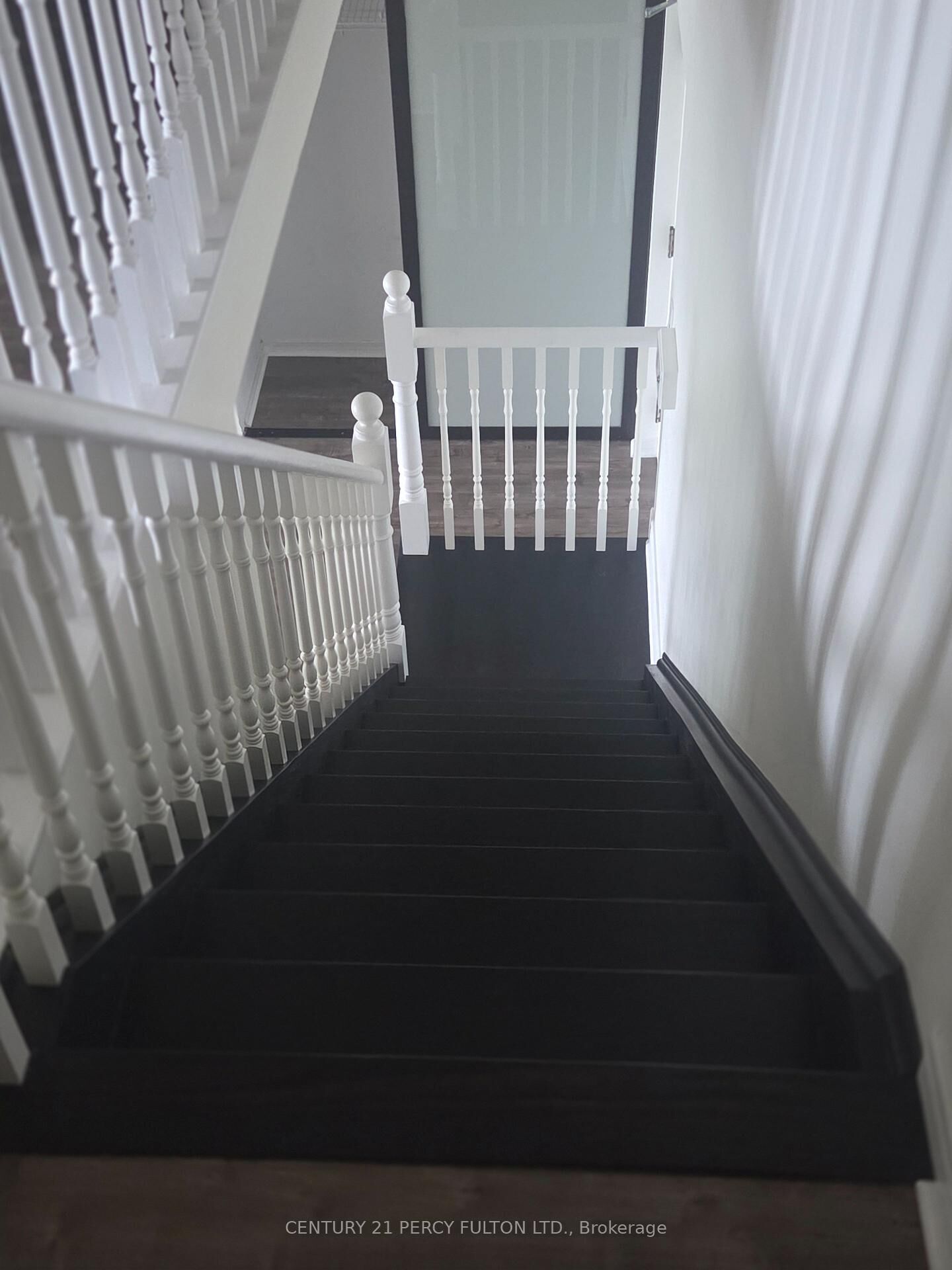 Property Photo:  25 Cumberland Lane 304  ON L1S 7K1 