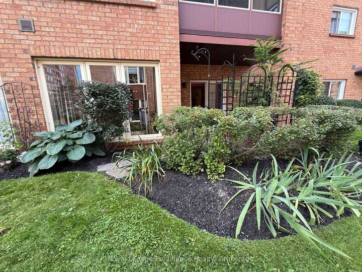 Property Photo:  2181 Walker Avenue 102  ON K9L 1T6 