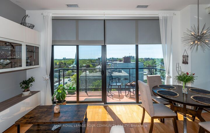 Property Photo:  10376 Yonge Street 704  ON L4C 3B8 