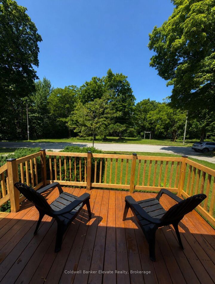 Property Photo:  1625 5th Avenue E  ON N4K 2S3 