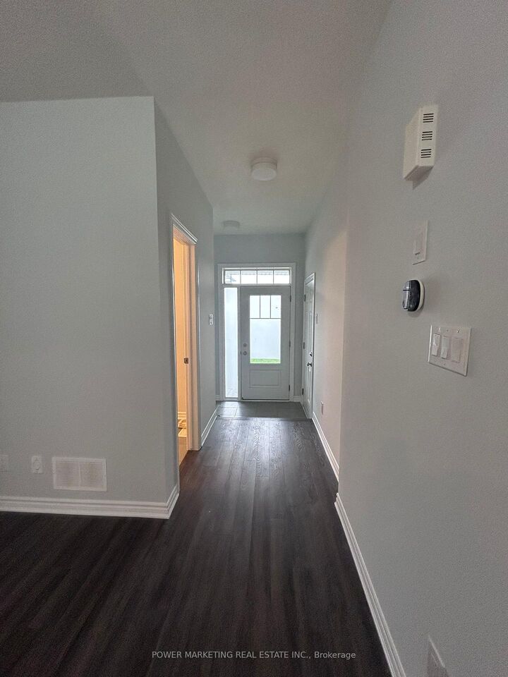 Property Photo: 671 Allied Mews ON K2S 2Z6