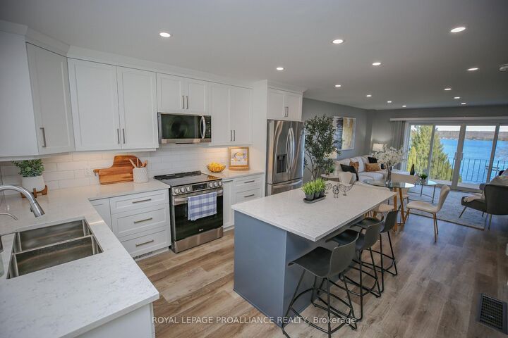 Property Photo:  808 Riverview Lane 15  ON K6V 7G5 