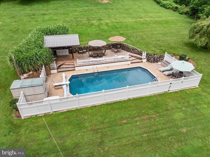 Property Photo:  1414 Keener Road  PA 17502 