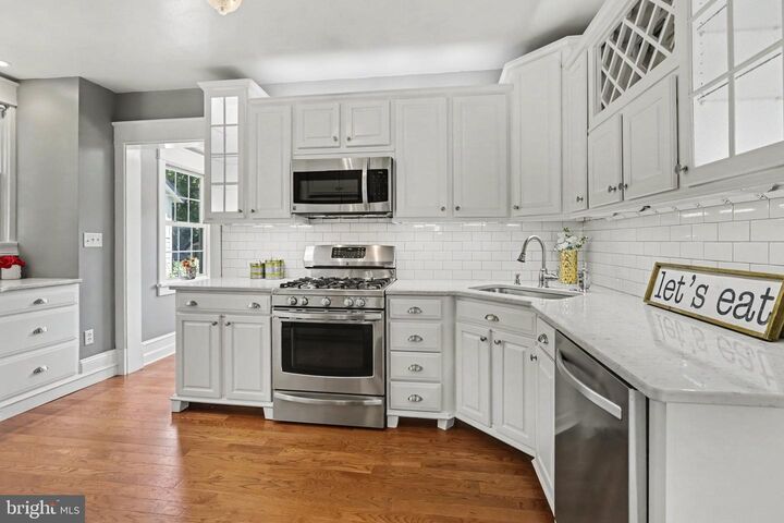 Property Photo:  268 E Areba Avenue  PA 17033 