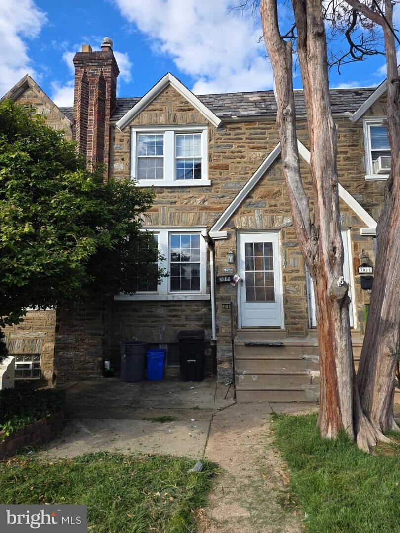 Property Photo:  3019 Knorr Street  PA 19149 