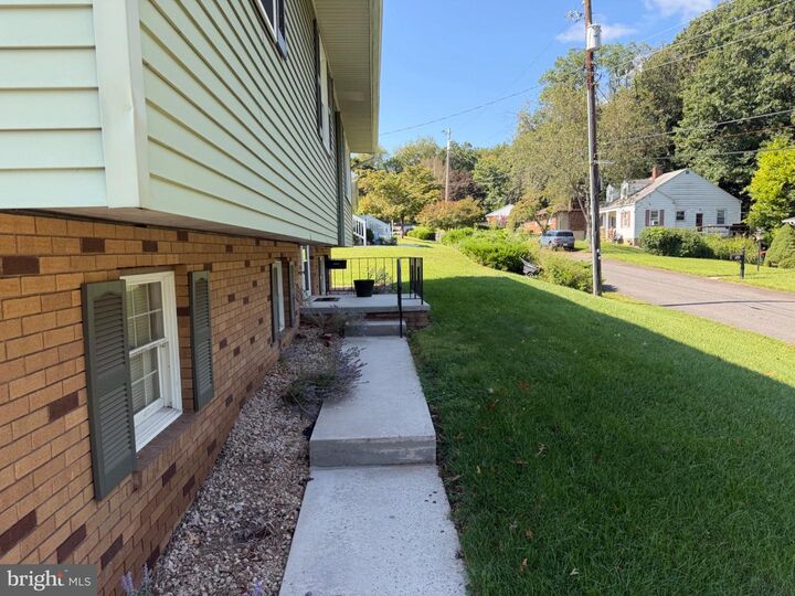 Property Photo:  728 Dale Avenue  MD 21502 
