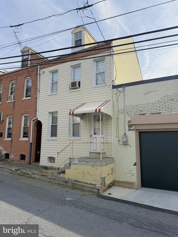 Property Photo: 347 N Concord Street PA 17603