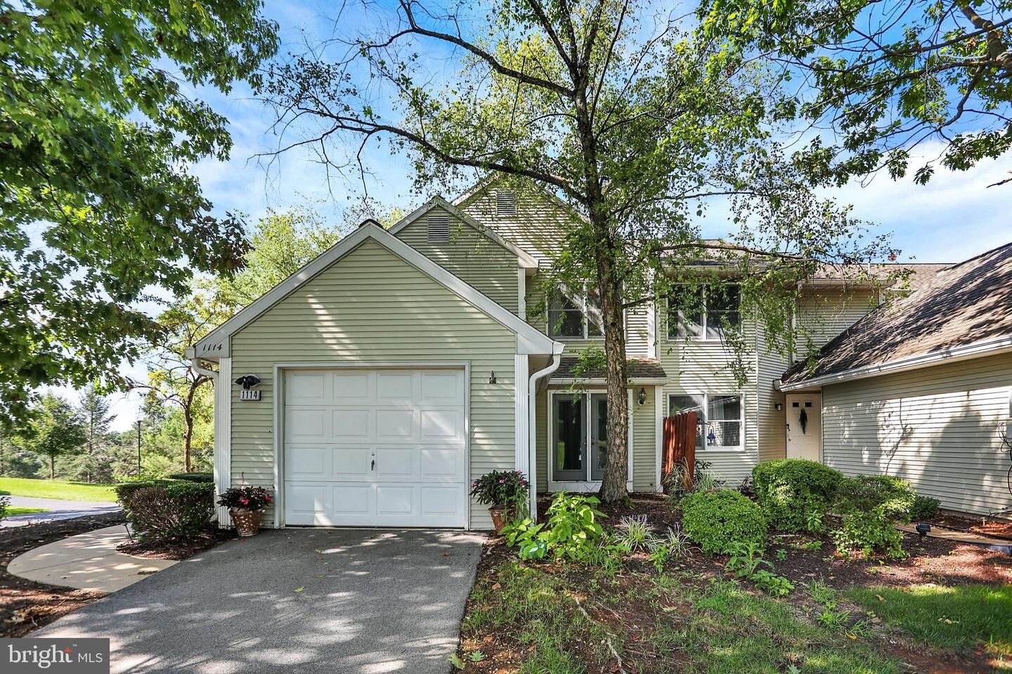 Property Photo:  1114 Aberdeen Court  PA 17111 