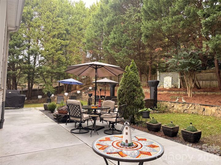 Property Photo:  14923 Hawick Manor Lane  NC 28134 