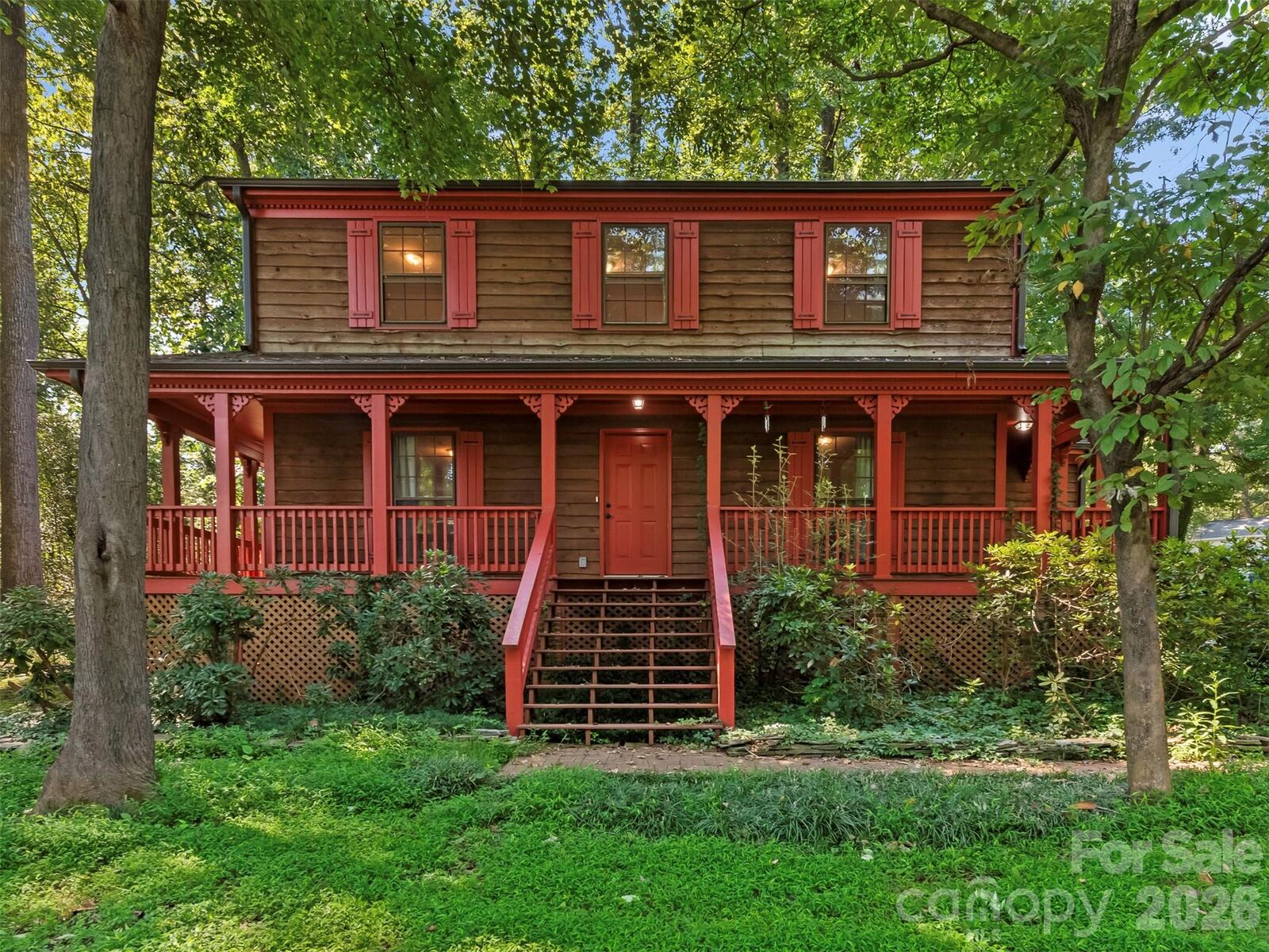 Property Photo: 14200 Hackamore Drive NC 28105