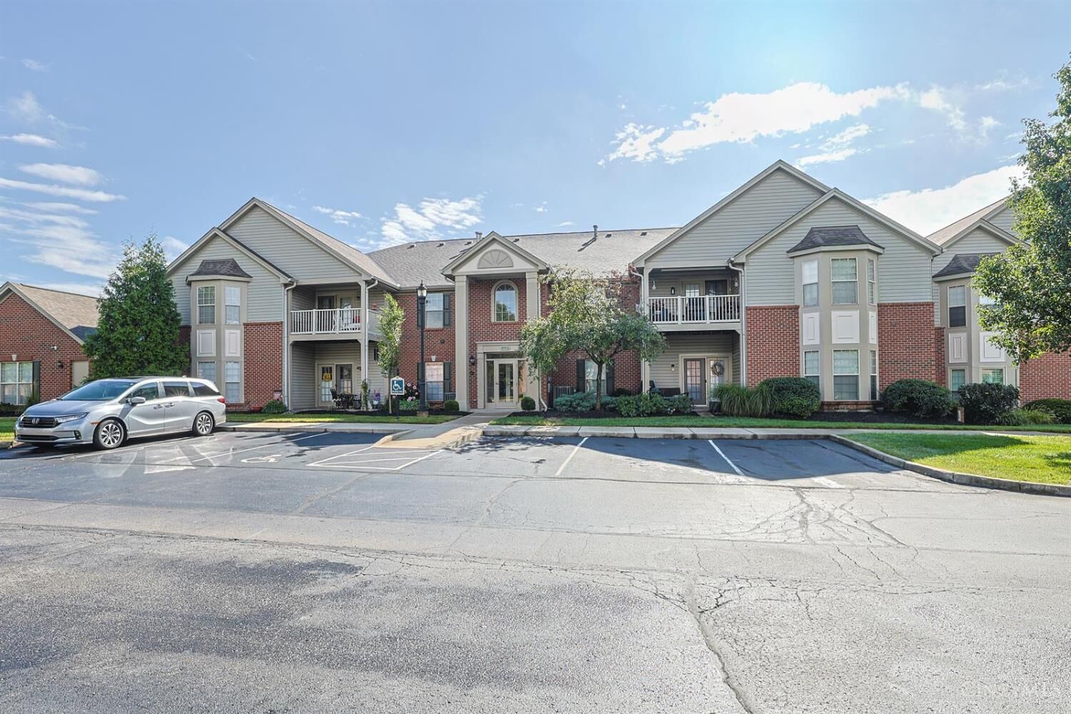 Property Photo: 8002 Pinnacle Point Drive OH 45069