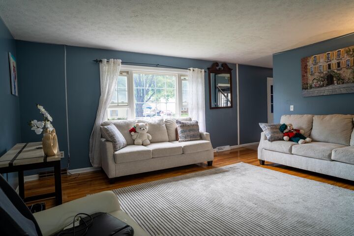 Property Photo: 6272 Skywae Drive OH 43229