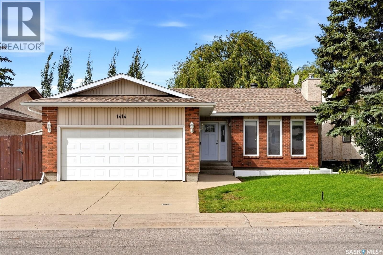 Property Photo:  1414 Radway Street N  SK S4X 4A7 