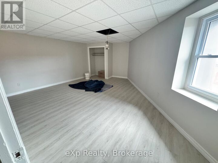 Property Photo: 2 King Street Apt 2 ON K8V 3V7