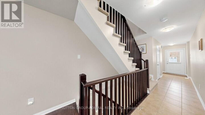 Property Photo:  46 Edwin Pearson Street  ON L4G 0S1 