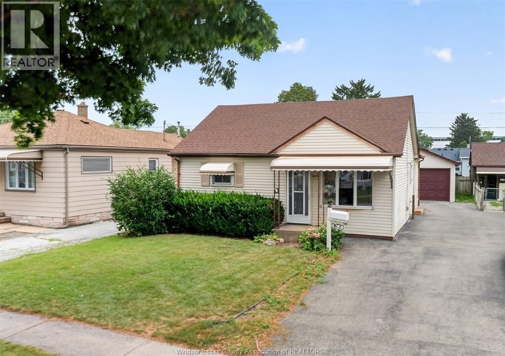 Property Photo:  2670 Chandler Road  ON N8W 4B3 